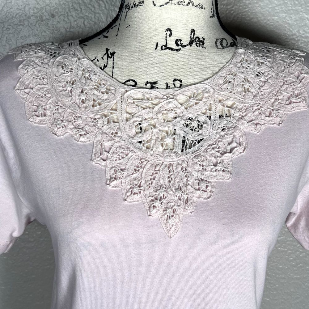 Westbound Petites Top PS Pink 100% Cotton Short Sleeve Crochet Lace Neckline - Picture 4 of 10